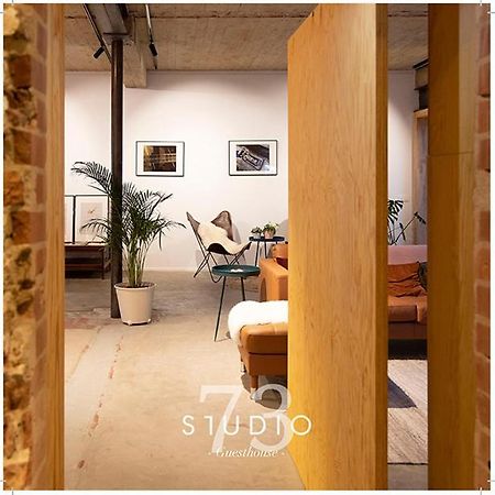 Studio73, Guesthouse Met Sauna Kortrijk Eksteriør billede