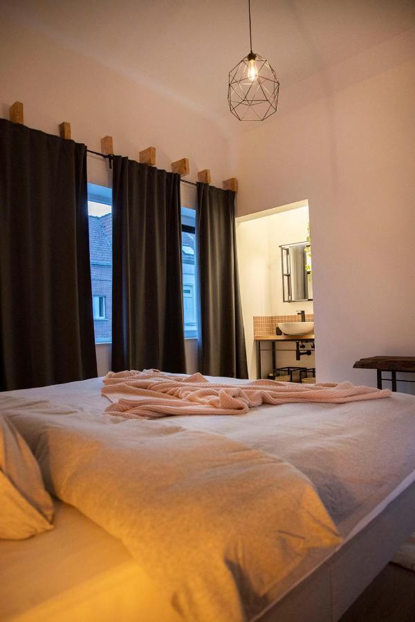 Studio73, Guesthouse Met Sauna Kortrijk Eksteriør billede